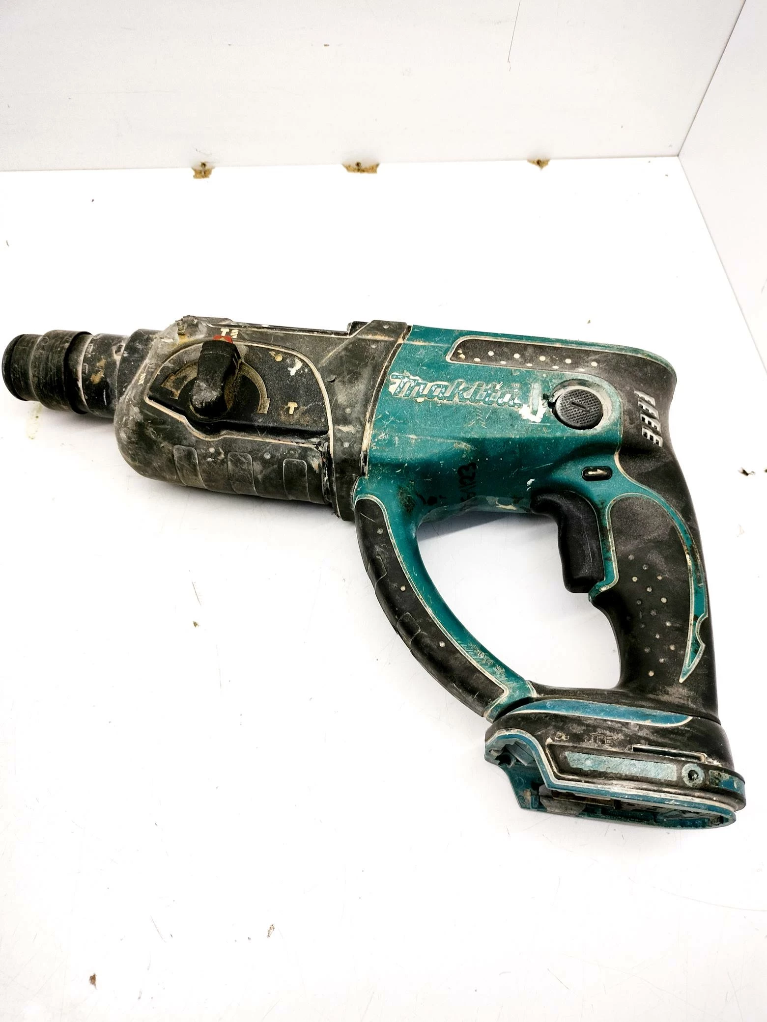 mlotowiertarka-makita-dhr202-1-maja-47-sj-lublin