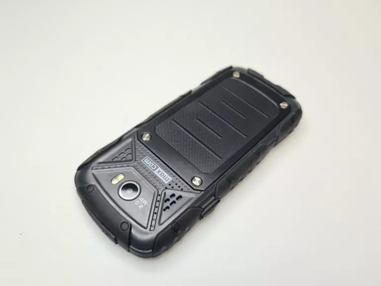 TELEFON MAXCOM STRONG MM920 ZESTAW!