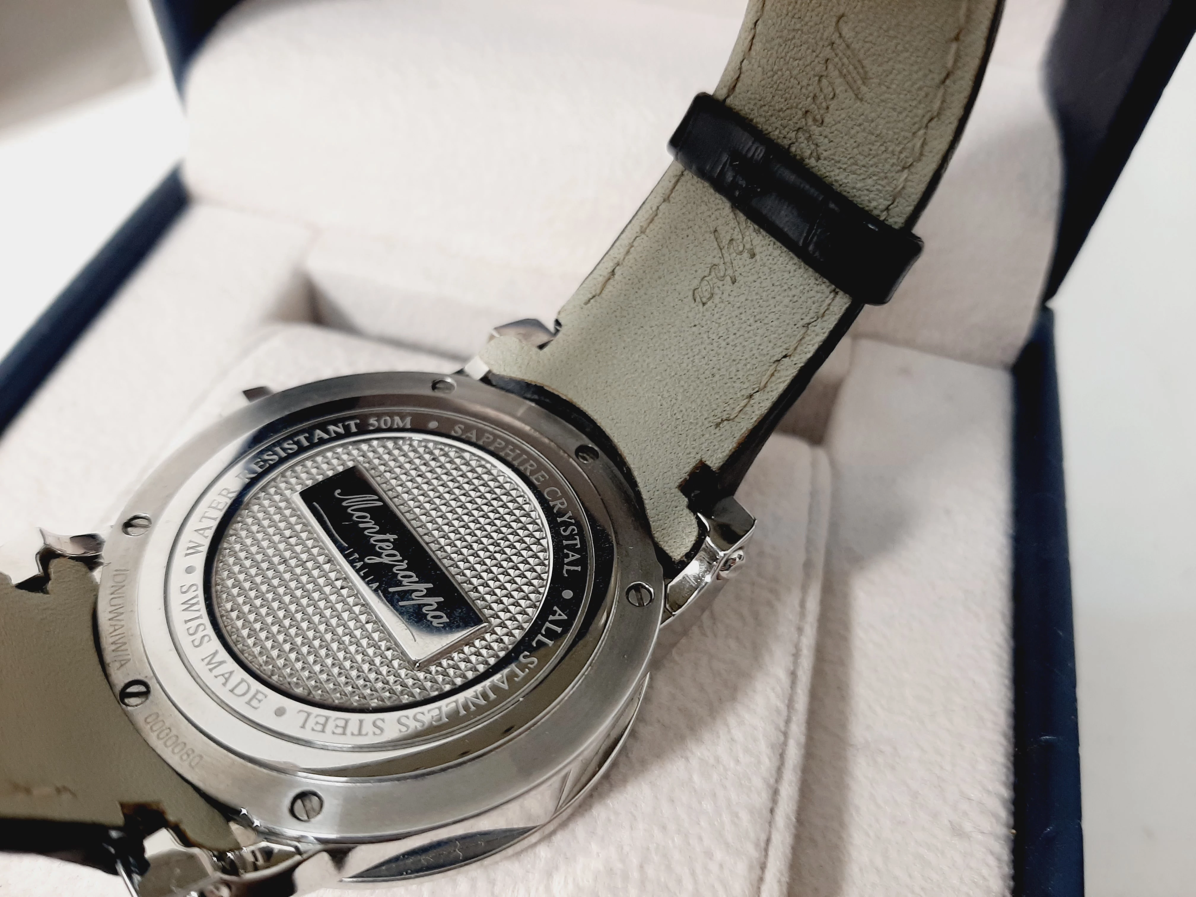 zegarek-meski-montegrappa-nerouno-white-dial-ksztalt-koperty-129223-2