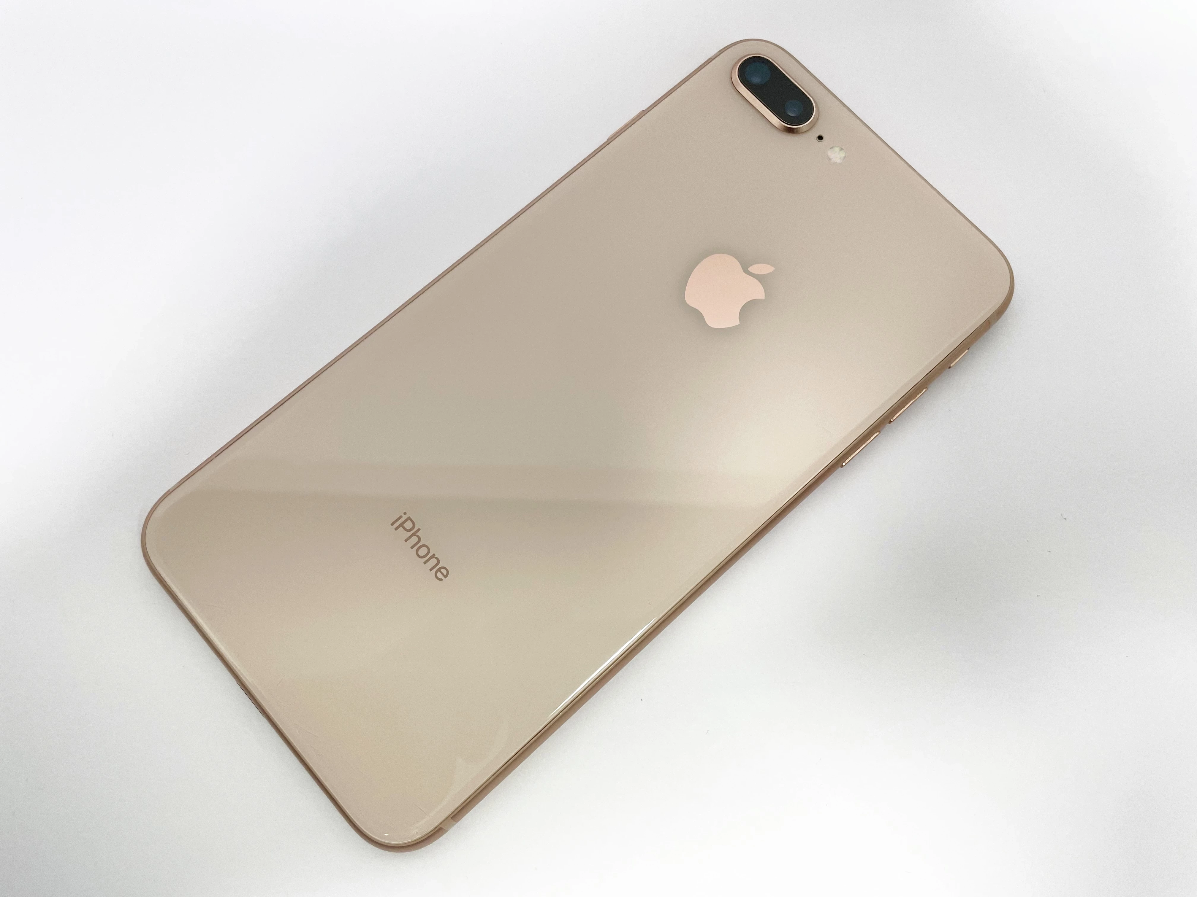 telefon-apple-iphone-8-plus-64-gb-mega-okazja-pamiec-ram-3-gb