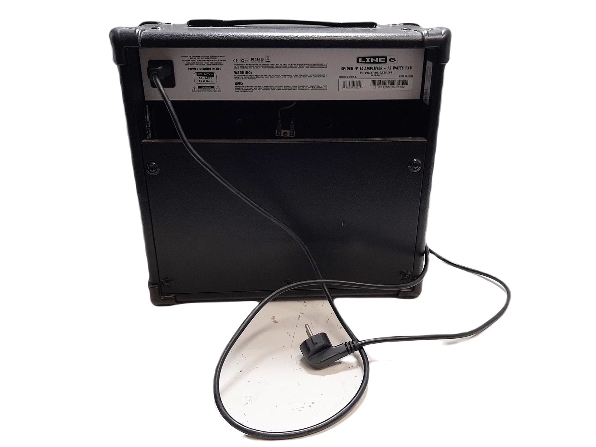 wzmacniacz-gitarowy-combo-line-6-spider-iv-15-ean-gtin-614252006224