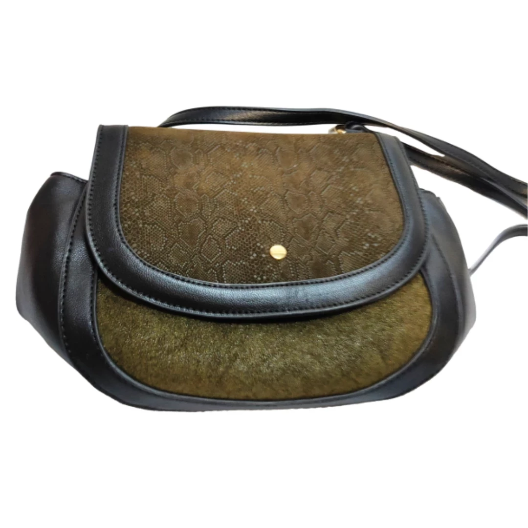 torebka-monnari-plac-daszynskiego-5-czestochowa-sj