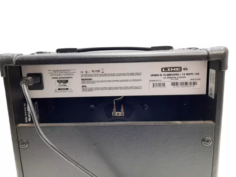 WZMACNIACZ GITAROWY COMBO LINE 6 SPIDER IV 15