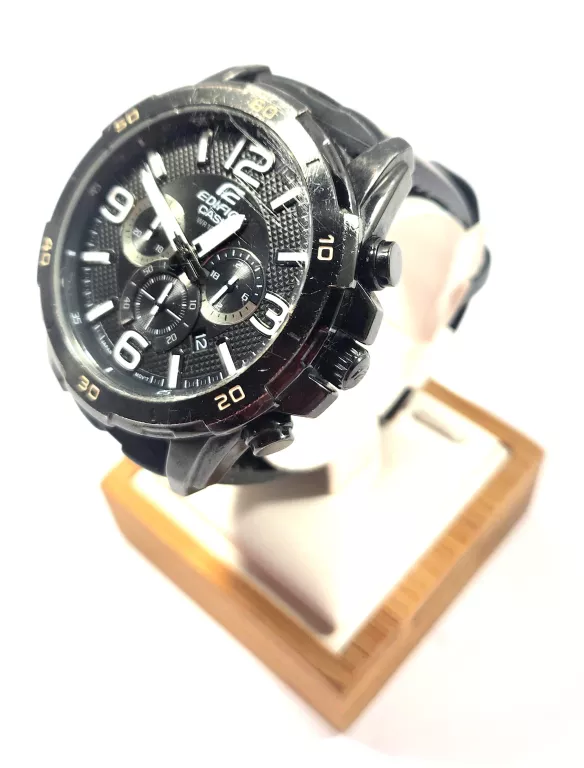 ZEGAREK MĘSKI CASIO EFR-538L-1AV