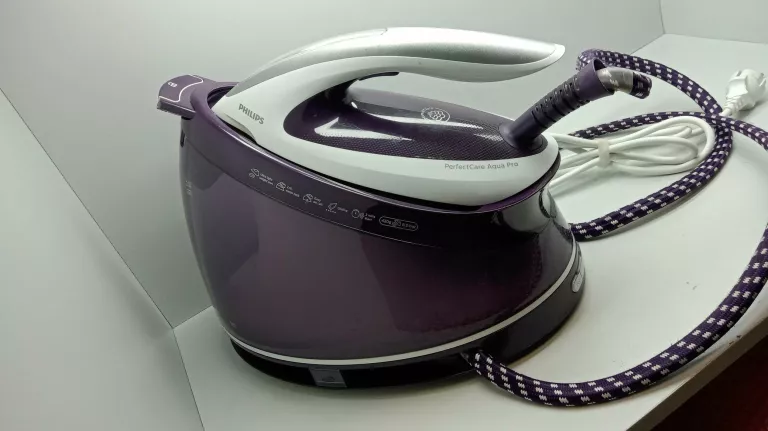 ŻELAZKO PAROWE Z GENERATOREM PARY PHILIPS PERFECTCARE AQUA PRO