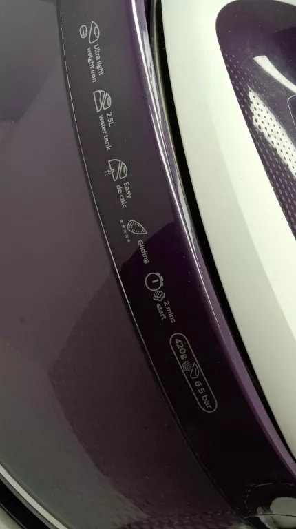 ŻELAZKO PAROWE Z GENERATOREM PARY PHILIPS PERFECTCARE AQUA PRO
