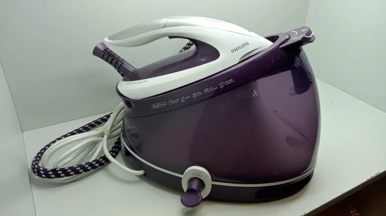 ŻELAZKO PAROWE Z GENERATOREM PARY PHILIPS PERFECTCARE AQUA PRO