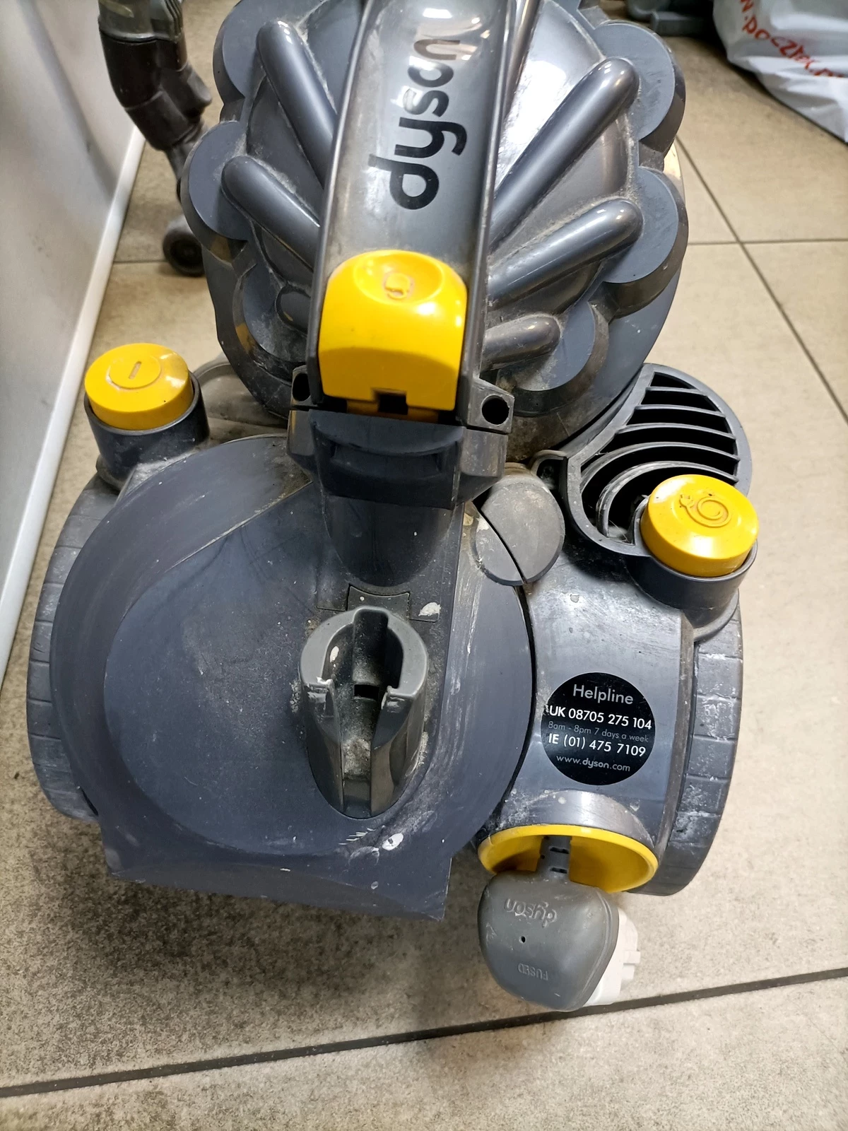 odkurzacz-dyson-dc29-rura-rodzaj-odkurzacza-bezworkowy