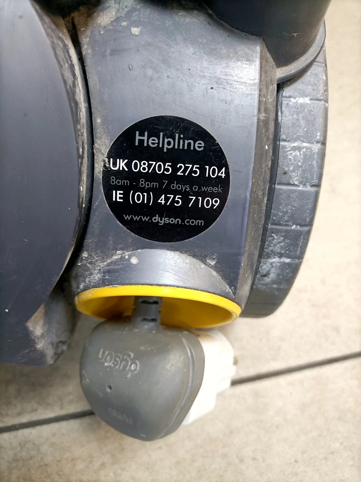 odkurzacz-dyson-dc29-rura-moc-15