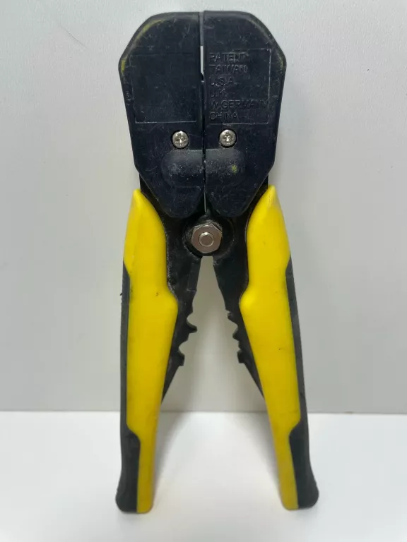 STANLEY FMHT0-96230 ŚCIĄGACZ IZOLACJI