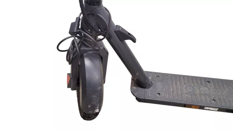 hulajnoga-elektryczna-razor-c25-marka-razor