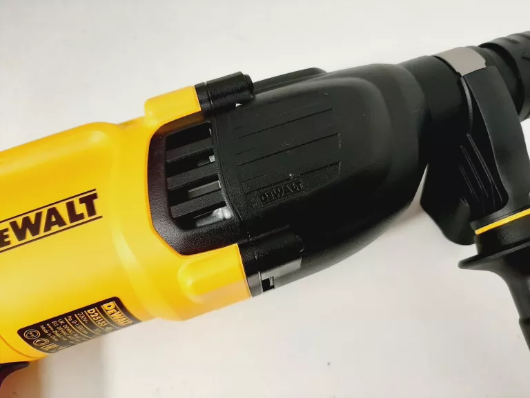 MŁOTOWIERTARKA DEWALT D25133K-QS SDS+ 800W 2.6J