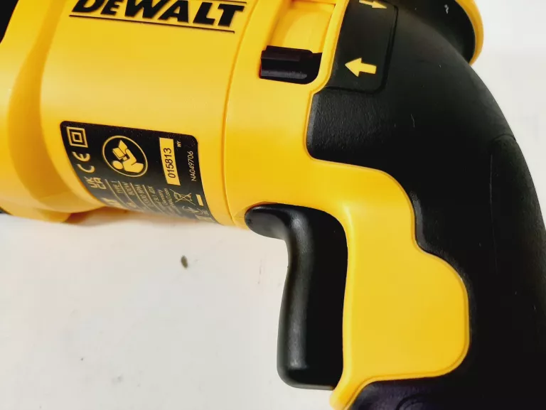MŁOTOWIERTARKA DEWALT D25133K-QS SDS+ 800W 2.6J