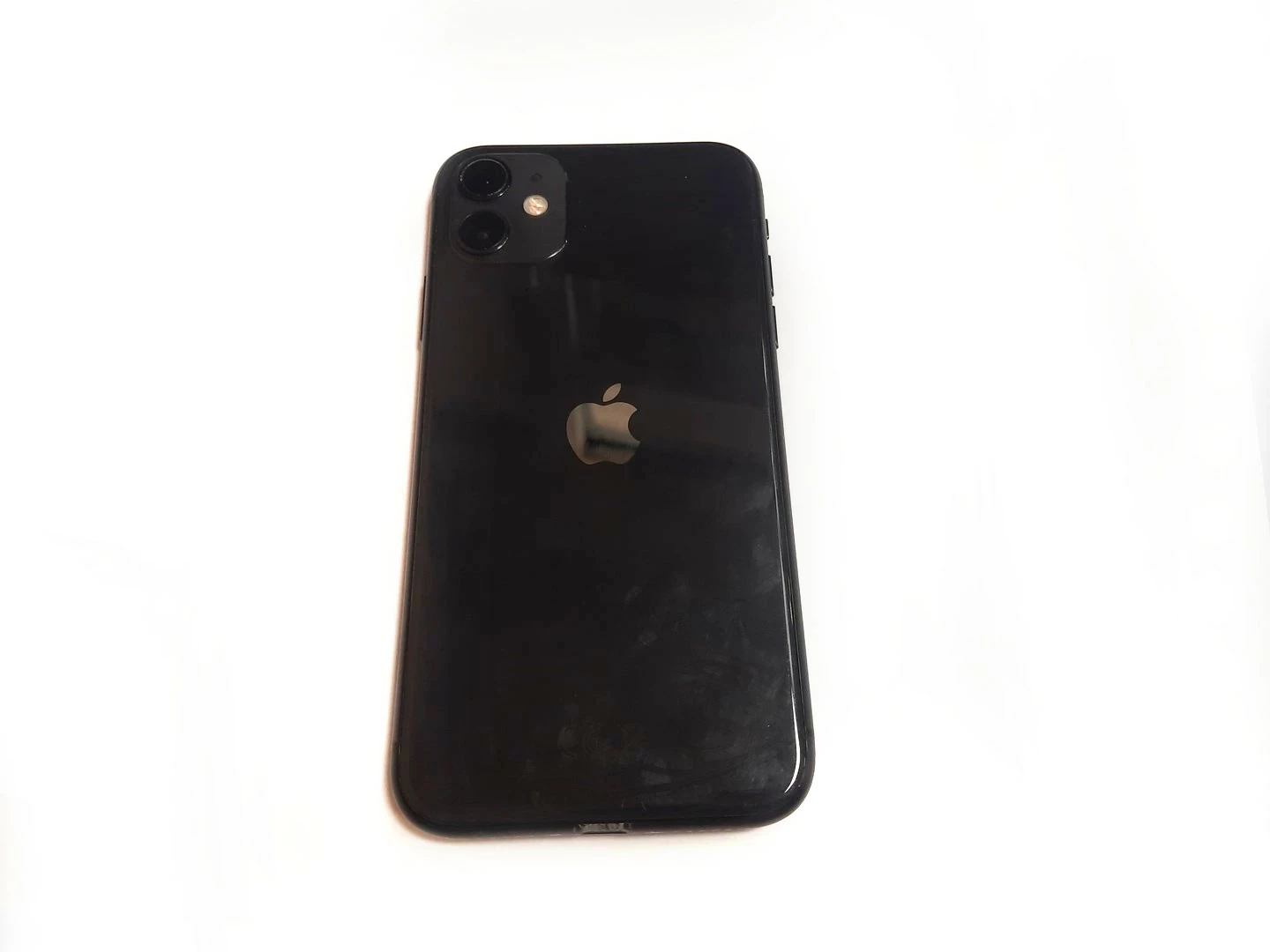 apple-iphone-11-64-gb-wyjatkowy-telefon-z-doskonalym-aparatem-typ-smartfon
