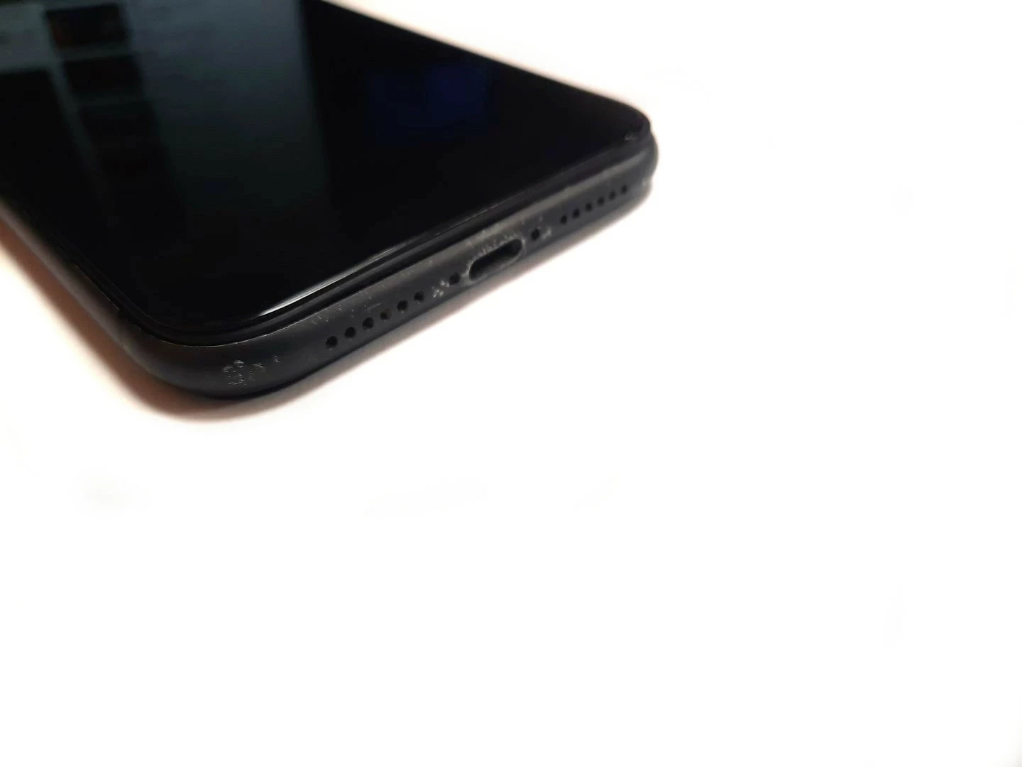 apple-iphone-11-64-gb-wyjatkowy-telefon-z-doskonalym-aparatem-stan-uzywany