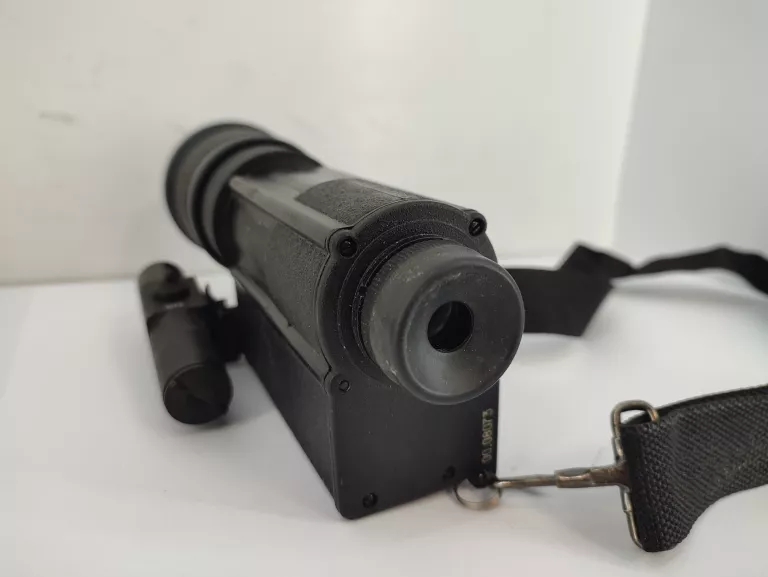 noktowizor-cyclop-1b-futeral-model-ht-66