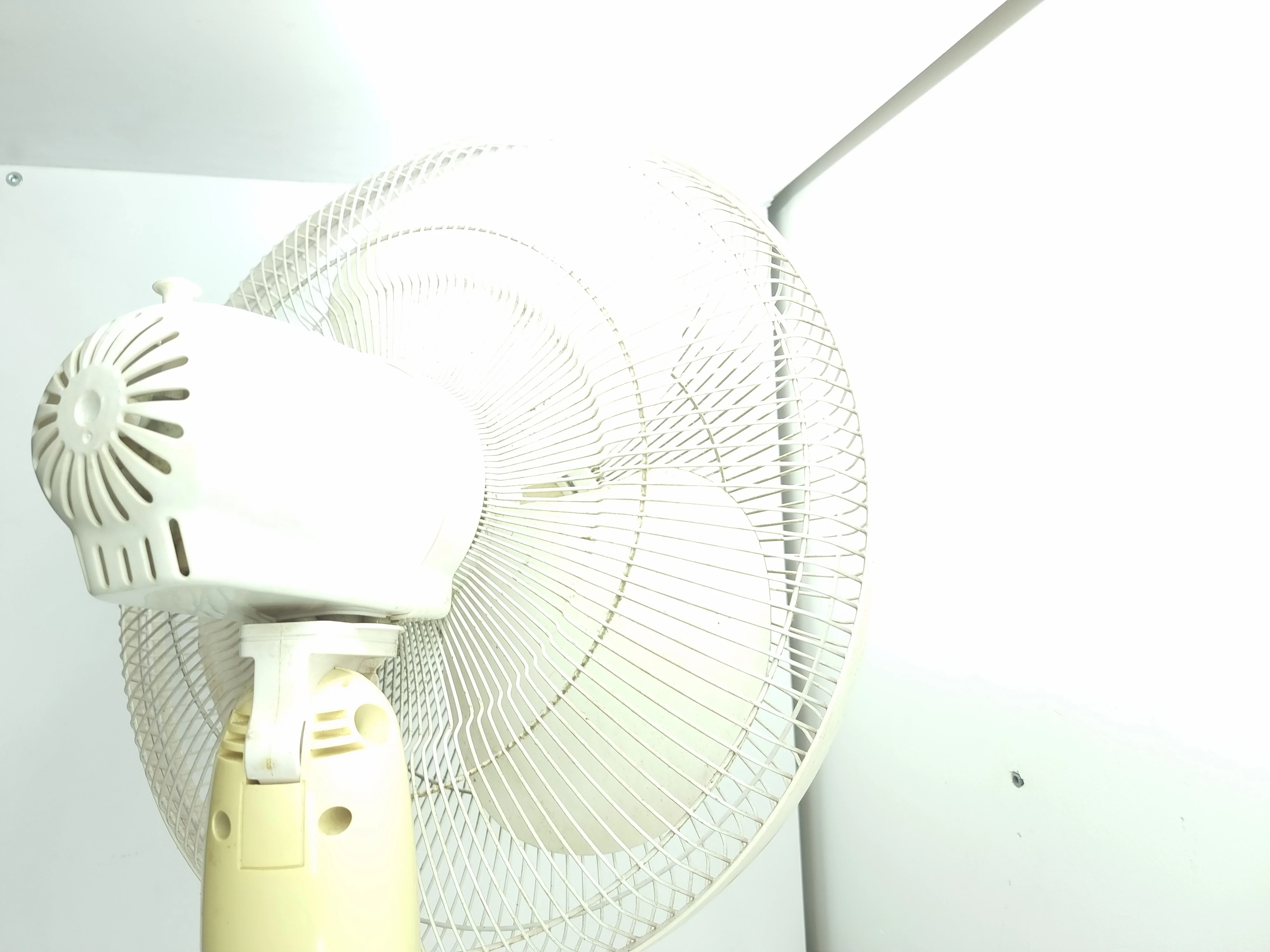 wentylator-podlogowy-blyss-fs40-11nr-odbior-osobisty-funkcje-inne