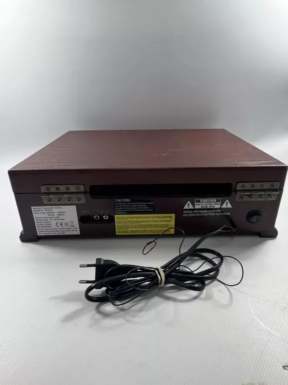 gramofon-hyundai-rt-910-retro-wbudowany-przedwzmacniacz-nie