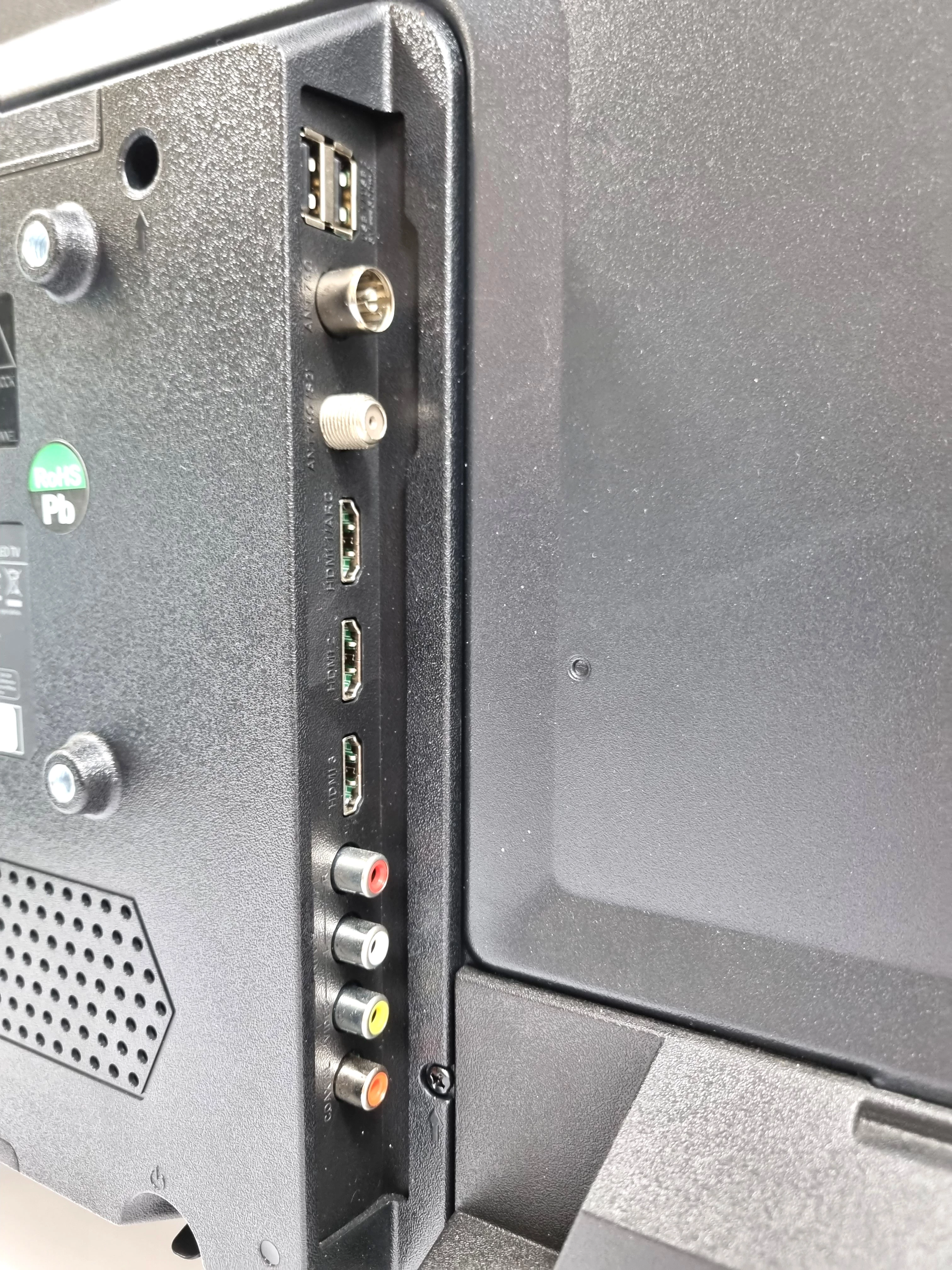 telewizor-led-selecline-32s18-32-hd-ready-czarny-typ-telewizora-led