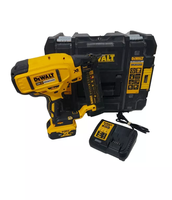 GWOŹDZIARKA DEWALT DCN 680 AKU LAD WALIZKA