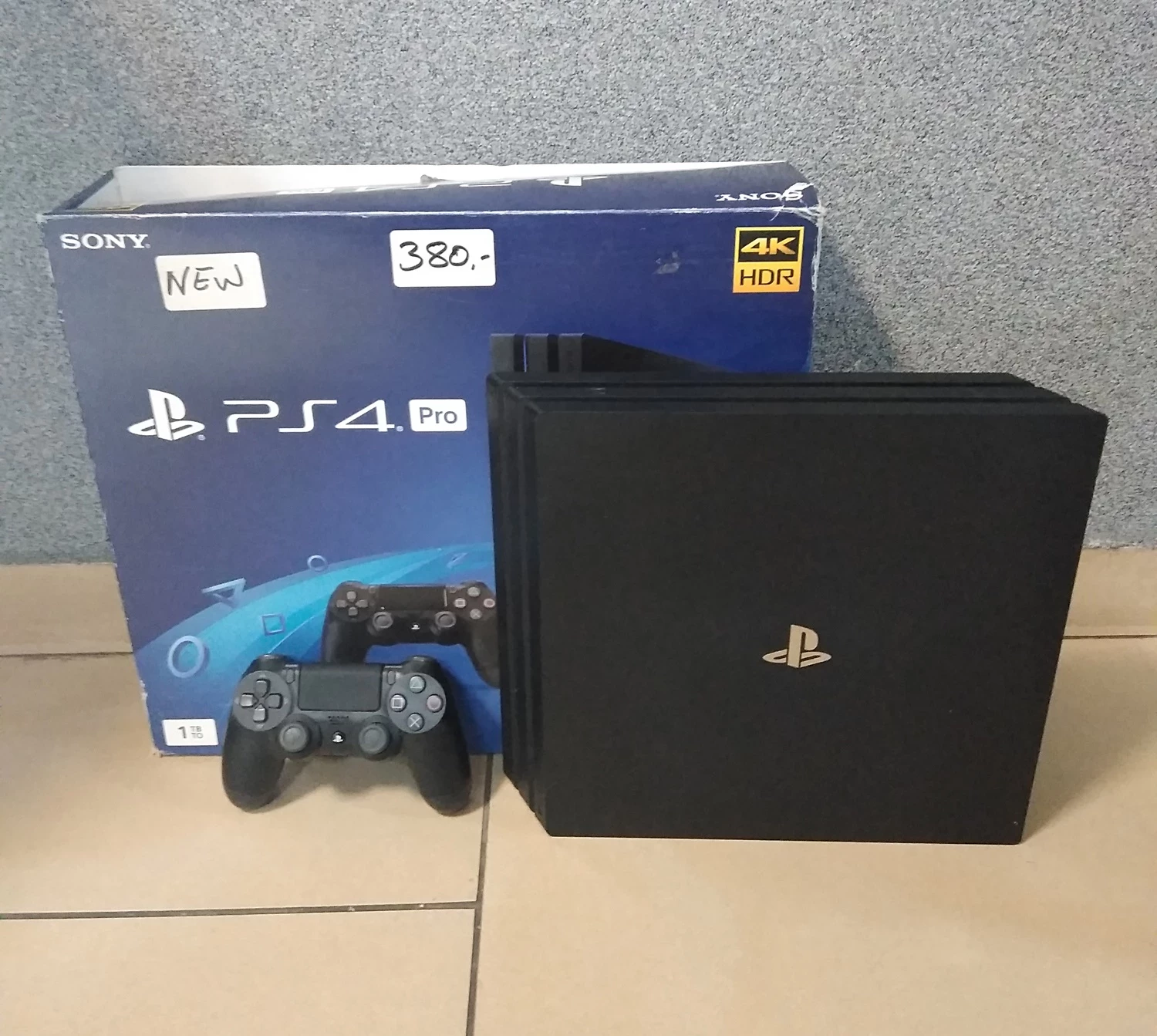 KONSOLA PLAYSTATION 4 PRO | Konsole | Loombard.pl