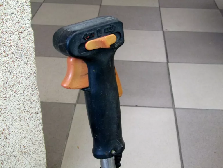 kosa-spalinowa-stihl-fs-88-brak-obudowy-filtra-kod-producenta-fs-88