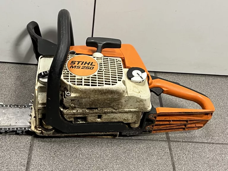 pila-stihl-ms250-23-km-31kw-stan-uszkodzony