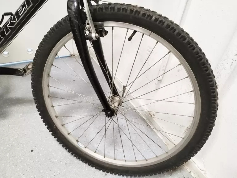 rower-trek-navigator-100-kola-26-rozmiar-ramy-129290-26