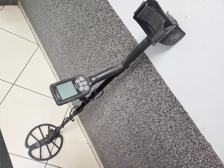 WYKRYWACZ METALU NOKTA MAKRO SIMPLEX+ 1,3 KG 12 KHZ