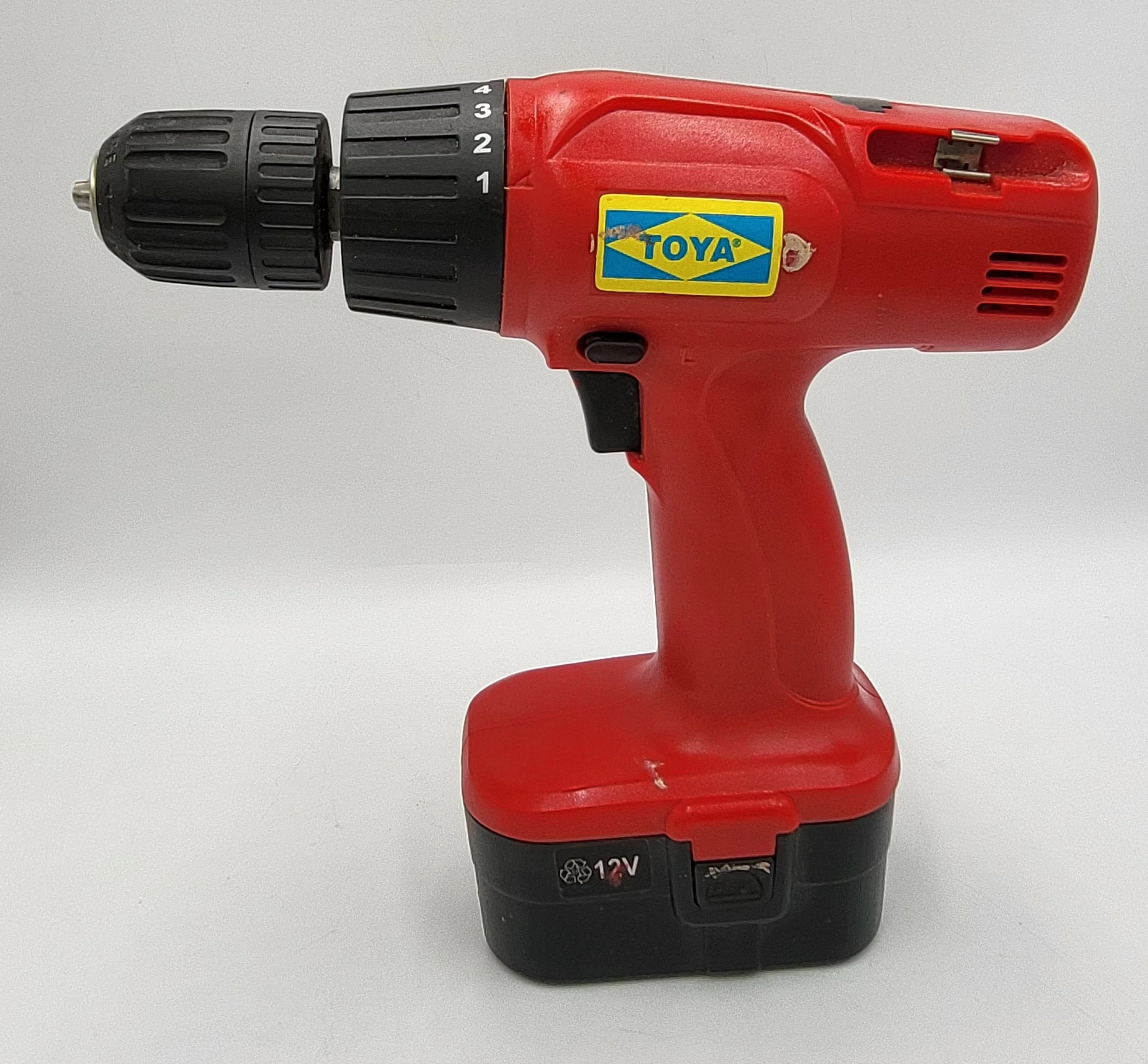 wkretarka-akumulatorowe-toya-79057-12-v-rodzaj-silnika-brak-informacji