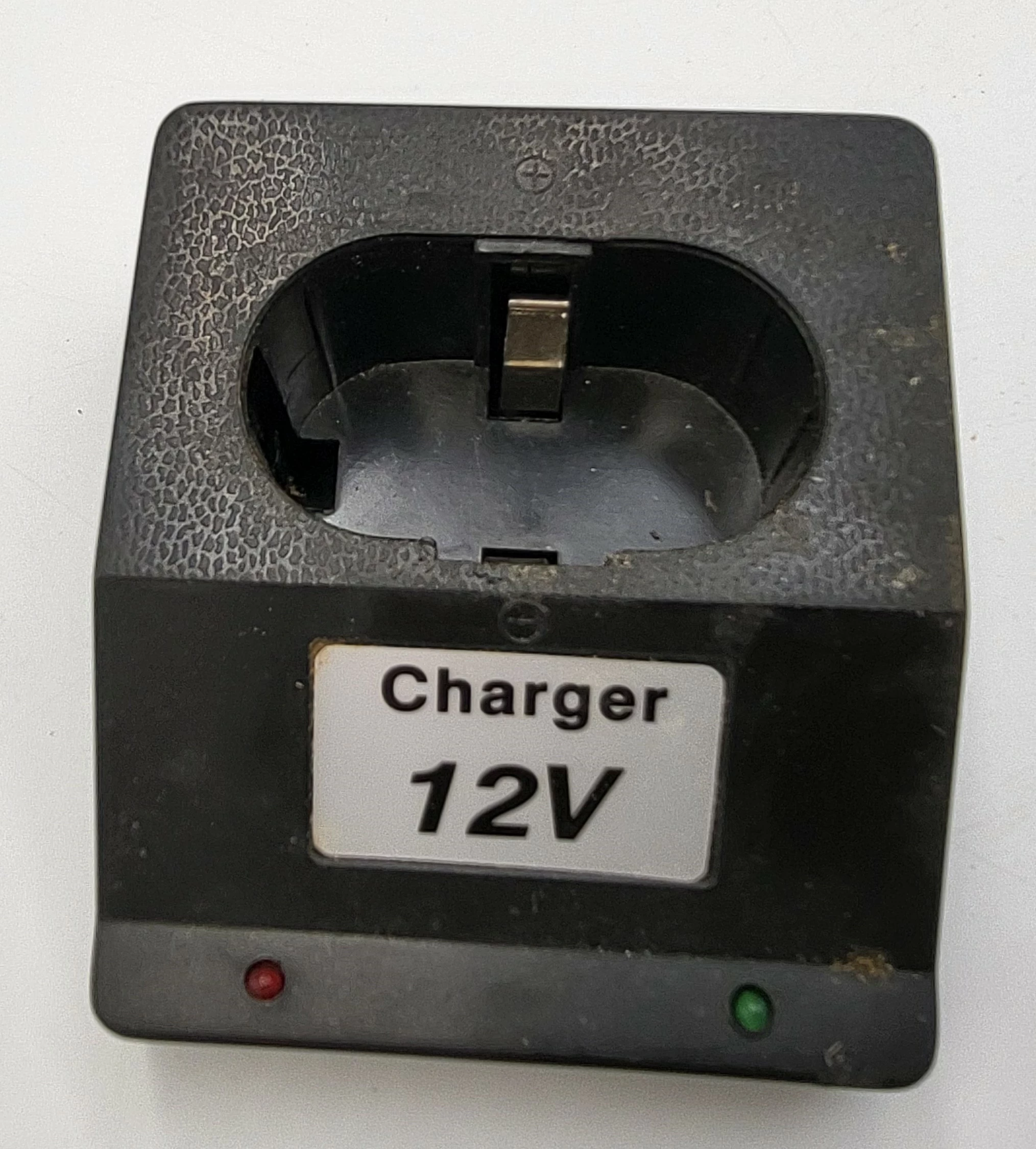 wkretarka-akumulatorowe-toya-79057-12-v-stan-uzywany