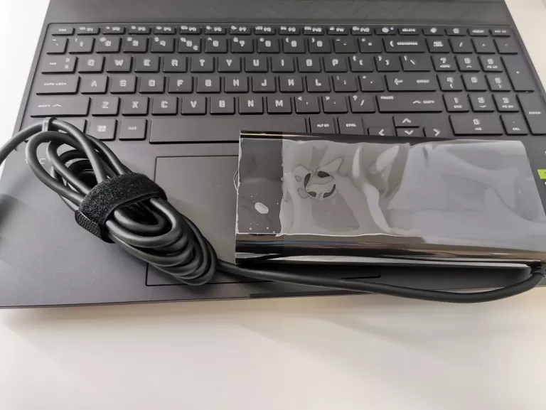 HP VICTUS 15-FB0400NW RYZEN 5 16GB/512GB RTX3050 GWAR