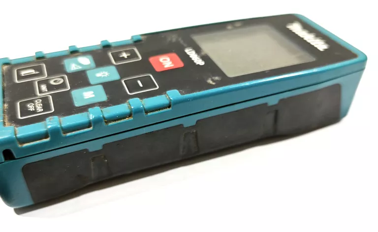 DALMIERZ LASEROWY MAKITA LD060P