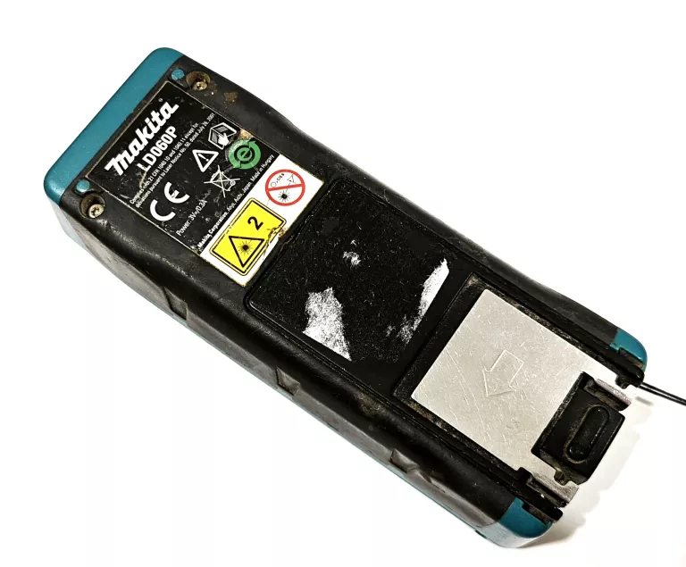 dalmierz-laserowy-makita-ld060p-dokladnosc-pomiaru-mm-2