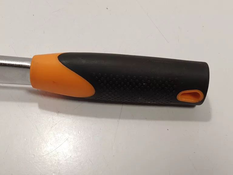 KLUCZ DO ŚRUBUNKÓW GRZEJNIKÓW GRZECHOTKA 1/2" Z GRZECHOTKĄ NEO TOOLS