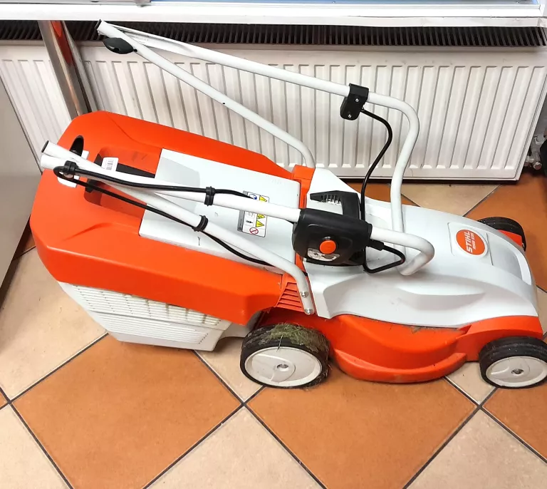 KOSIARKA ELEKTRYCZNA STIHL RME 235