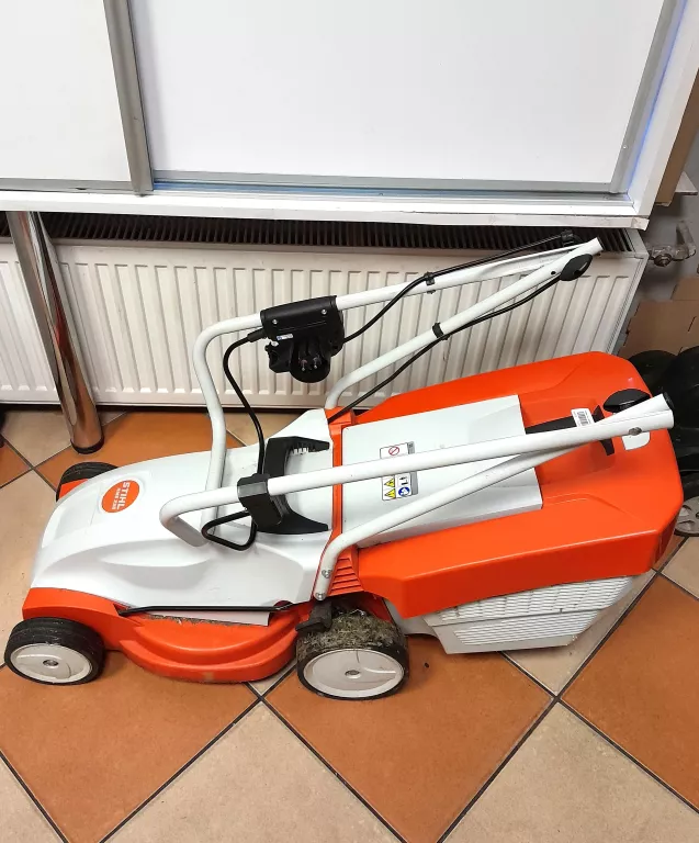 KOSIARKA ELEKTRYCZNA STIHL RME 235