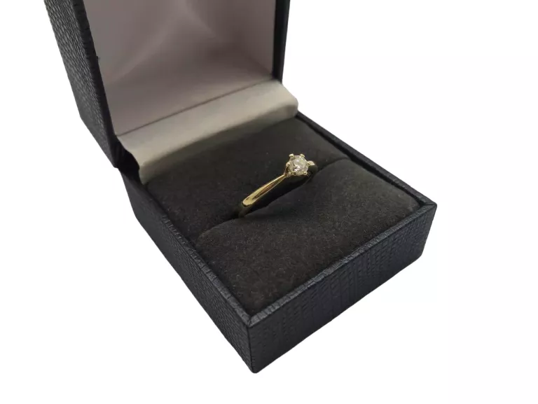 ZŁOTY PIERŚCIONEK PR.585 Z BRYLANTEM 0,20CT R13