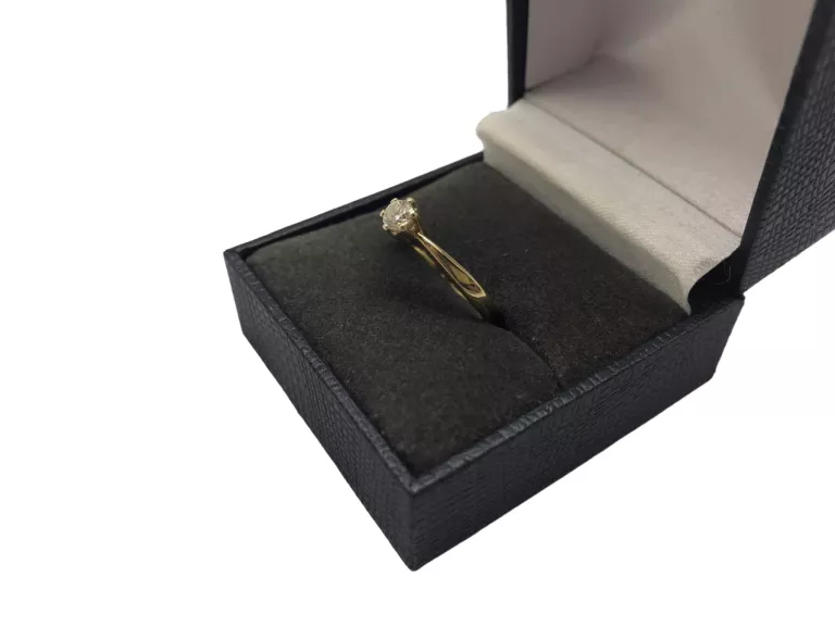 ZŁOTY PIERŚCIONEK PR.585 Z BRYLANTEM 0,20CT R13