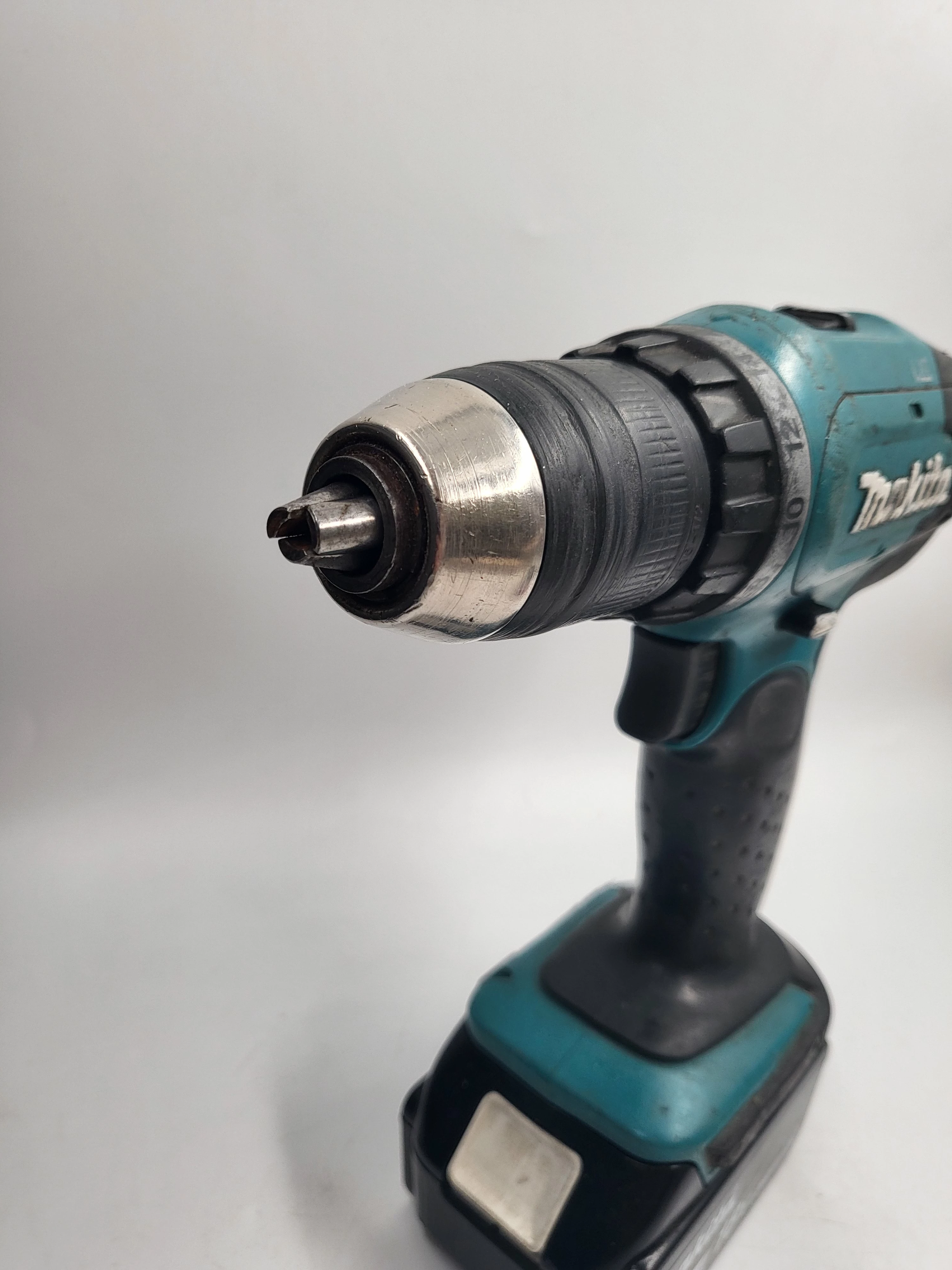 wkretarka-makita-18v-stan-uzywany