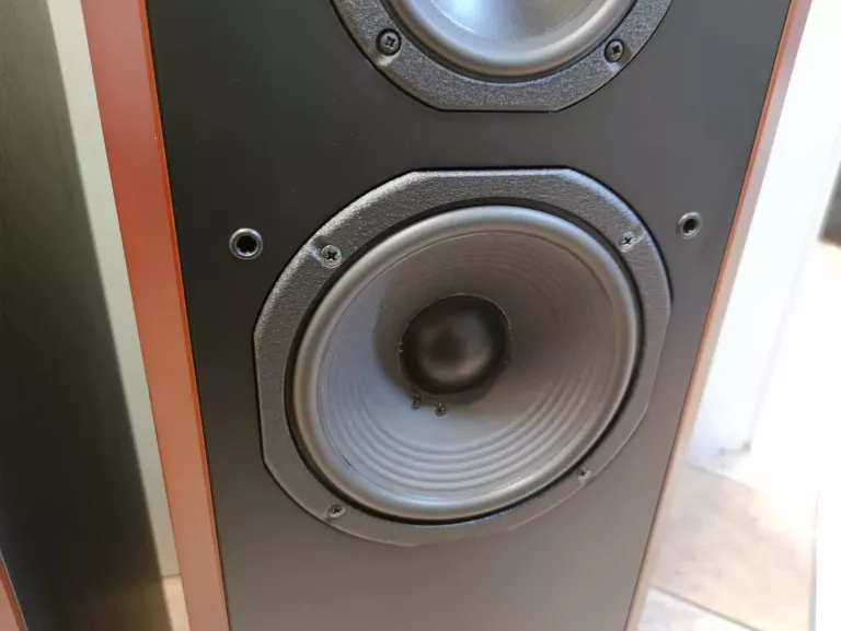 KOLUMNY GŁOŚNIKOWE JBL L80 / KLASYK