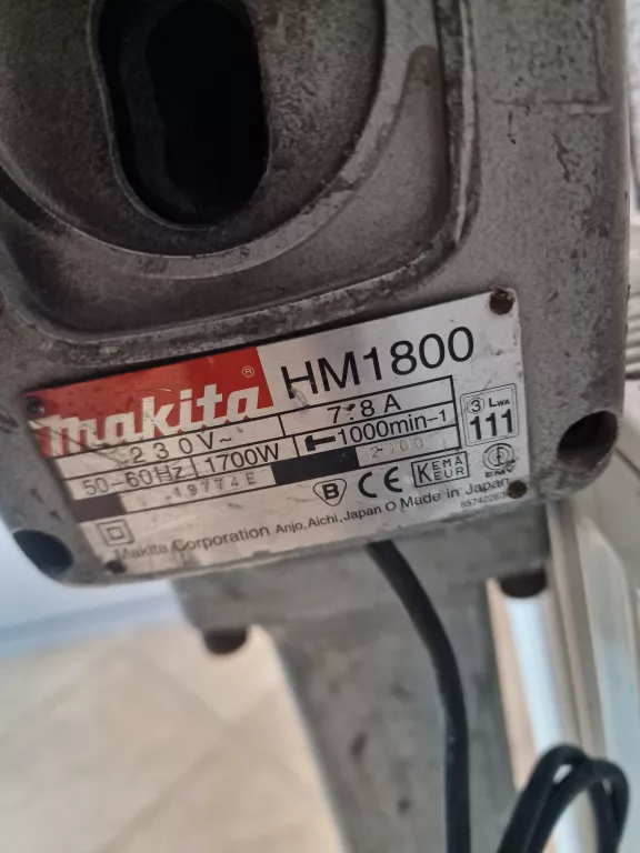 MAKITA HM1800 MŁOT UDAROWY