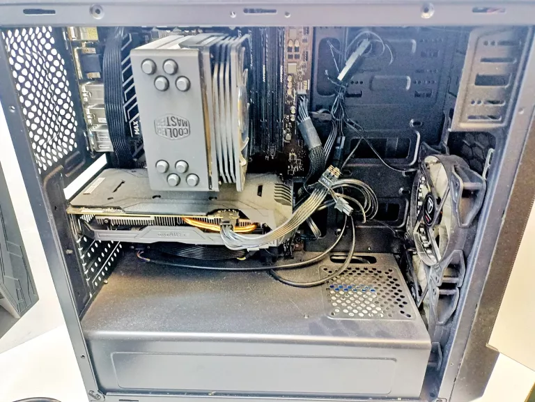 KOMPUTER RYZEN 5 /16GB /GTX1060 /MONITOR 144 HZ