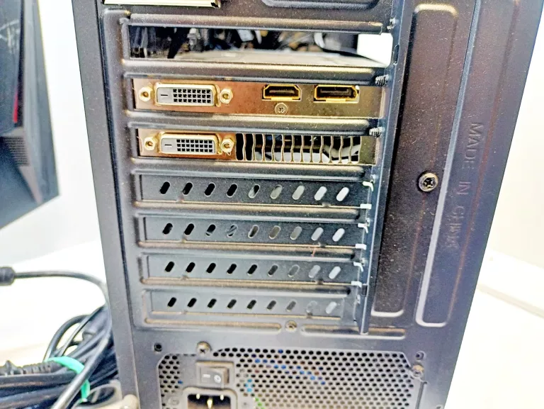 KOMPUTER RYZEN 5 /16GB /GTX1060 /MONITOR 144 HZ
