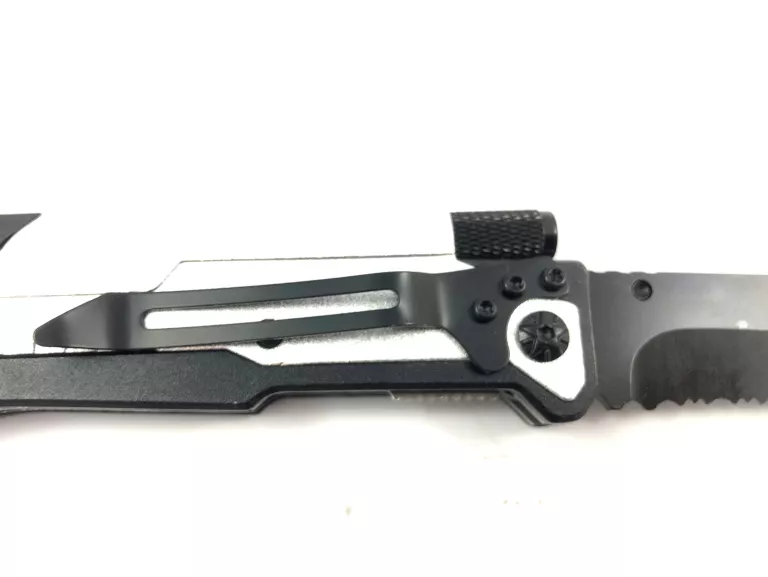 noz-ratowniczy-kandar-3w1-n-061-latarka-krzesiwo-dlugosc-rekojesci-1300