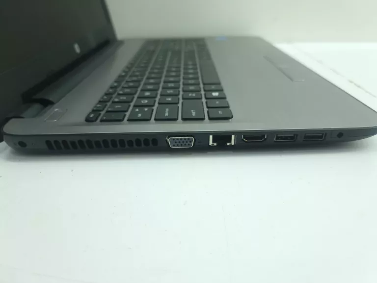 laptop-hp-tpn-c125-seria-procesora-intel-core-i3