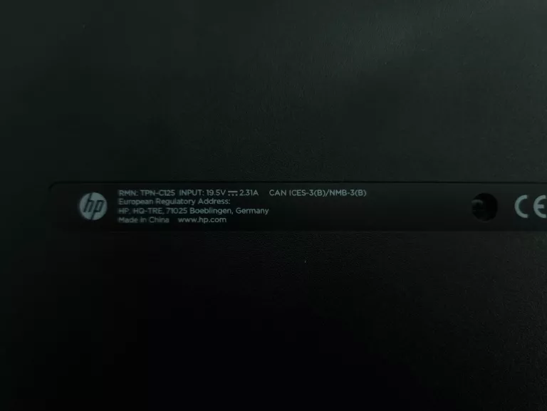 laptop-hp-tpn-c125-przekatna-ekranu-1560