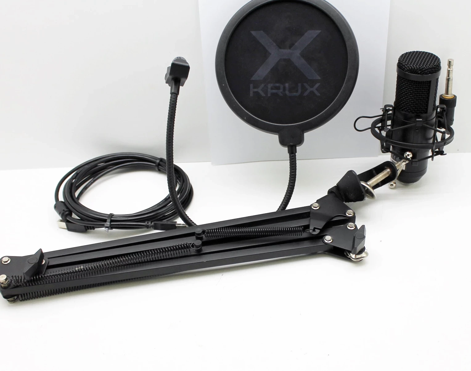 mikrofon-krux-edis-1000-usb-pojemnosciowy-czarny-ean-gtin-5709046288353