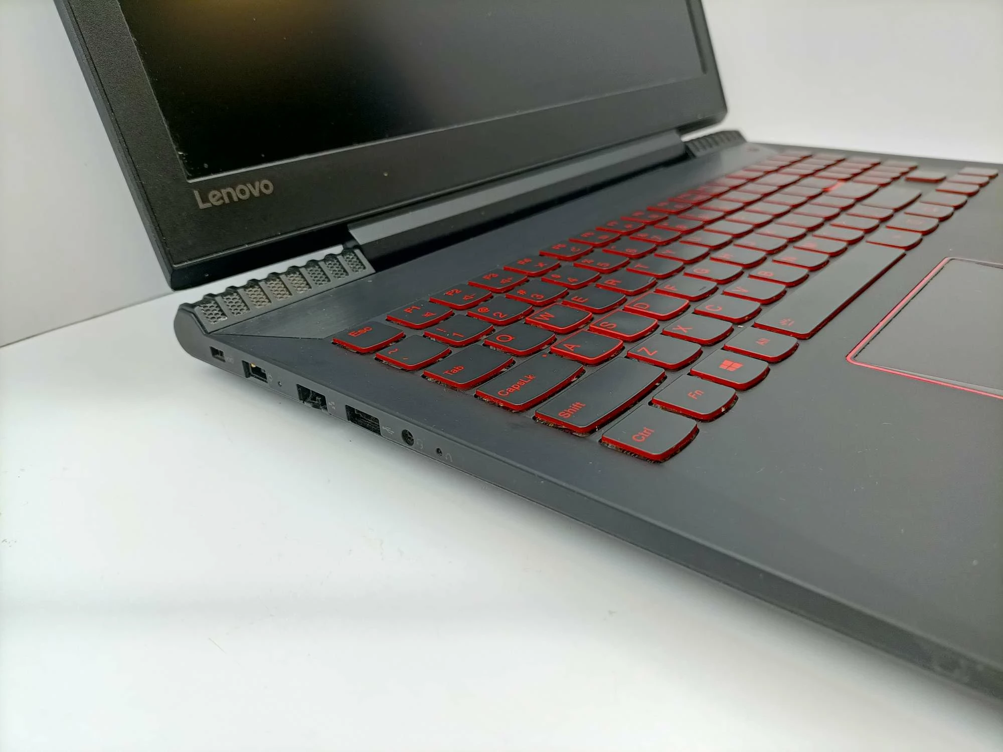 lenovo-legion-y520-i7-7700-8gb-ram-1tb-kod-producenta-80wk00etpb