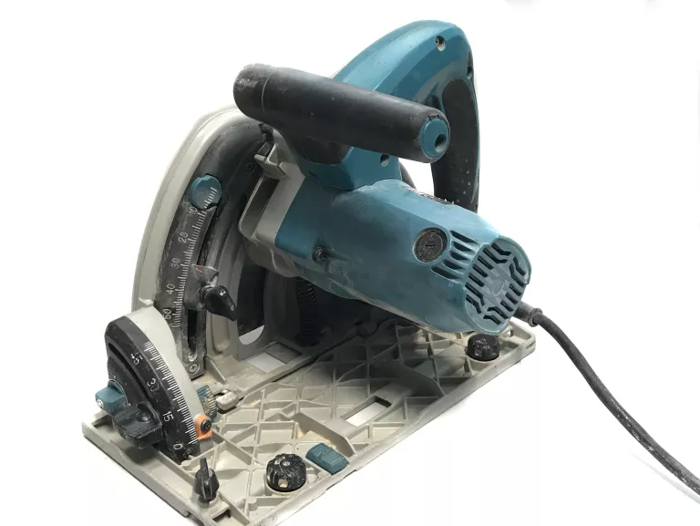 PILARKO-ZAGŁĘBIARKA MAKITA SP6000